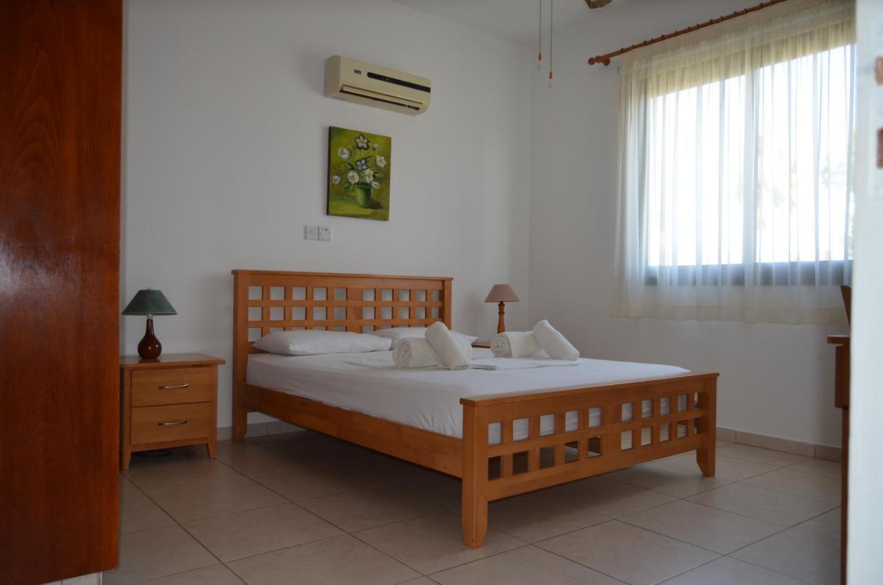 Faros A102 Apartment